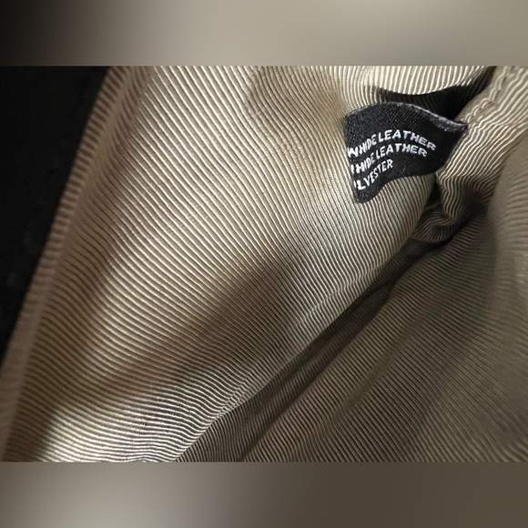 Pour La Victoire Leather Crossbody Bag - Picture 7 of 12